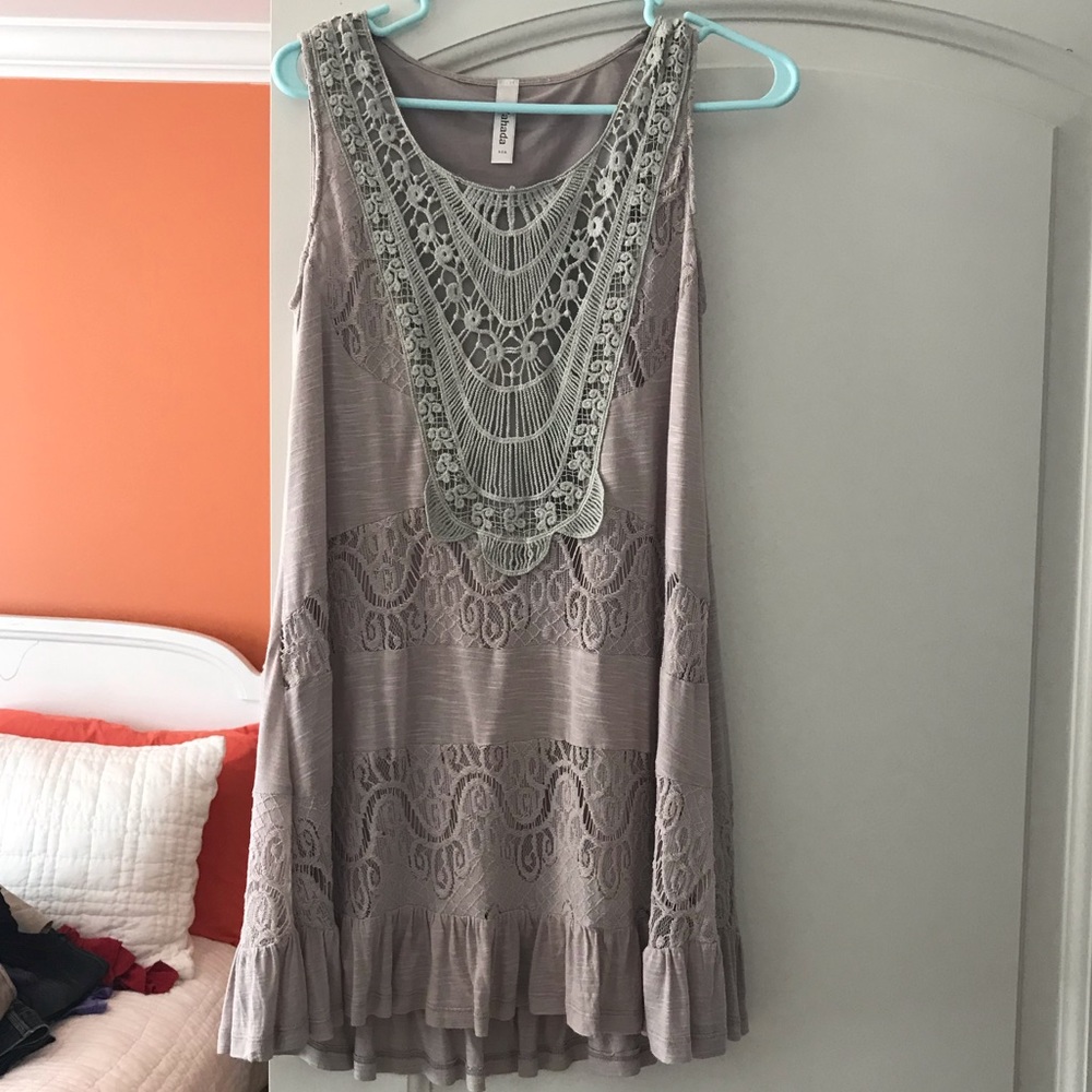Yahada boutique dress, small, gray and fully lined